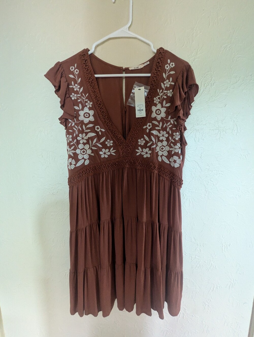 Francesca's Collections Terracotta Dress with White Floral Embroidery